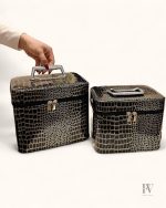 Vanity femme design, rangement optimisé pour produits de soin