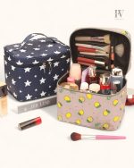 Vanity adorable pour les adolescentes en déplacement