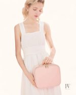 Vanity cuir avec finition en simili cuir