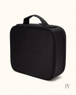 Accessoire de soin masculin, vanity rigide compact