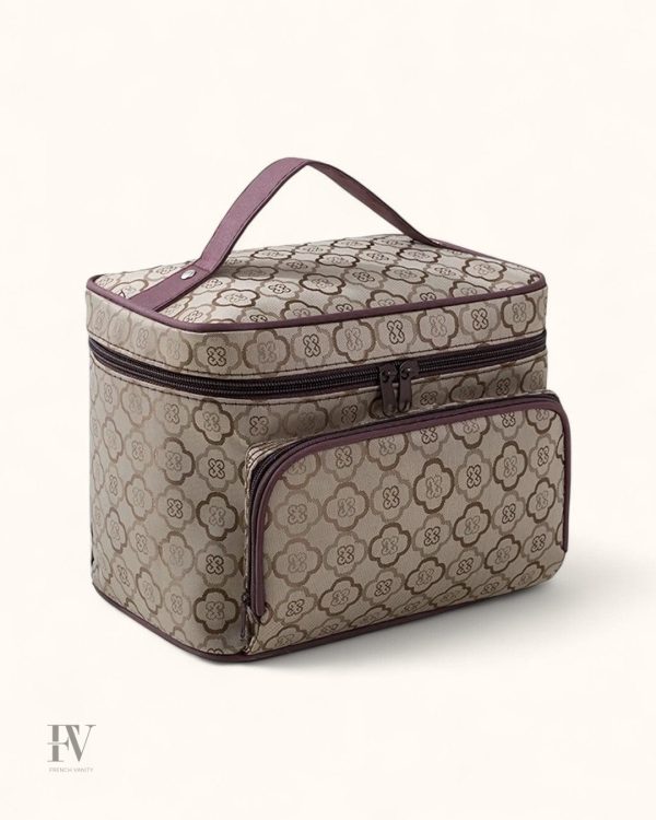 vanity-luxe-1 Vanity luxe élégant pour un rangement sophistiqué