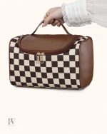 Vanity tendance avec une finition en cuir raffiné