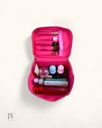 Trousse de toilette avec plusieurs compartiments
