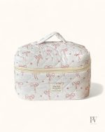 Trousse de toilette femme élégante et pratique