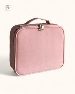 Coiffeuse avec espace de rangement optimisé et chic